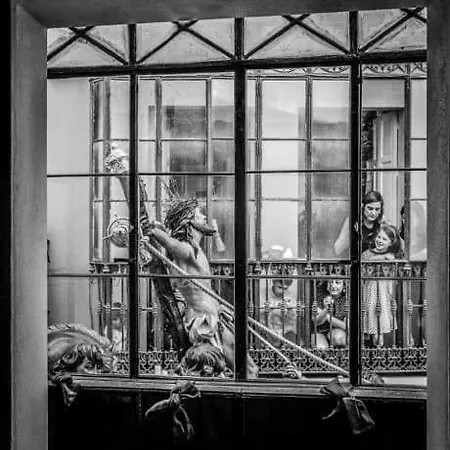 Bajo Gerona * Seville